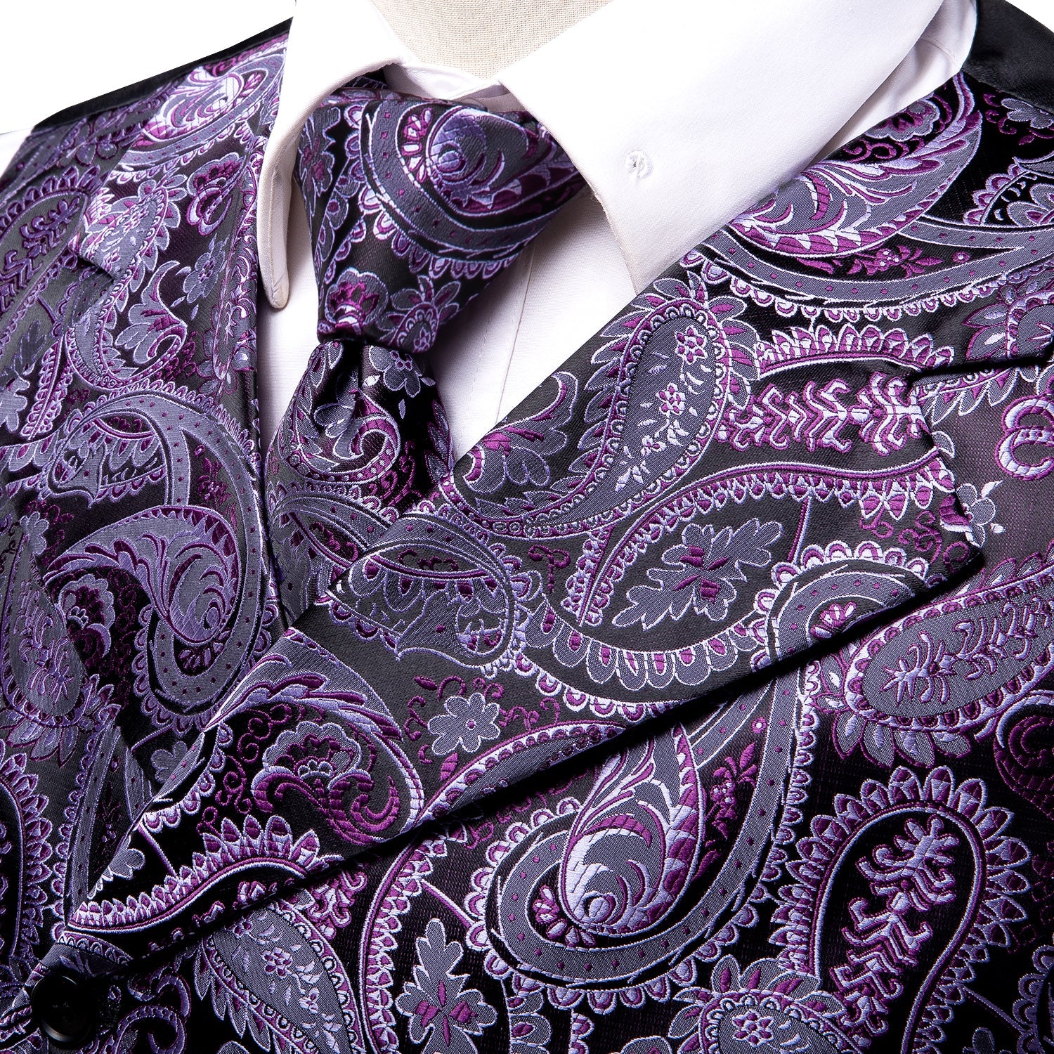 GentCrest Purple Paisley Vest Set - Image 3