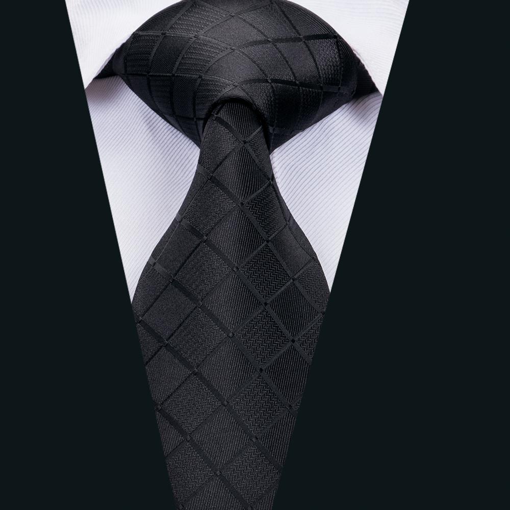 GentCrest Black Plaid Tie Hanky Cufflinks Set - Image 2