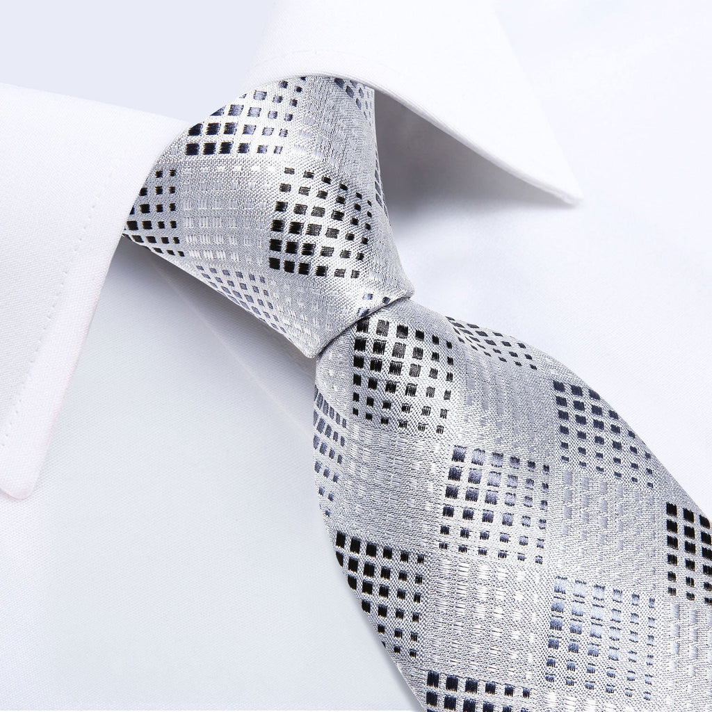 GentCrest White Plaid Tie Hanky Cufflinks Set - Image 3