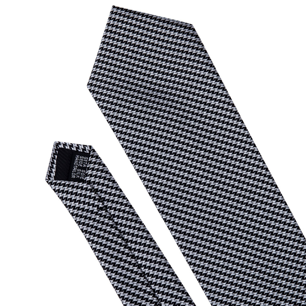 GentCrest Black Plaid Tie Hanky Cufflinks Set - Image 3