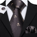 GentCrest Classic Novelty Tie Hanky Cufflinks Set - Image 1