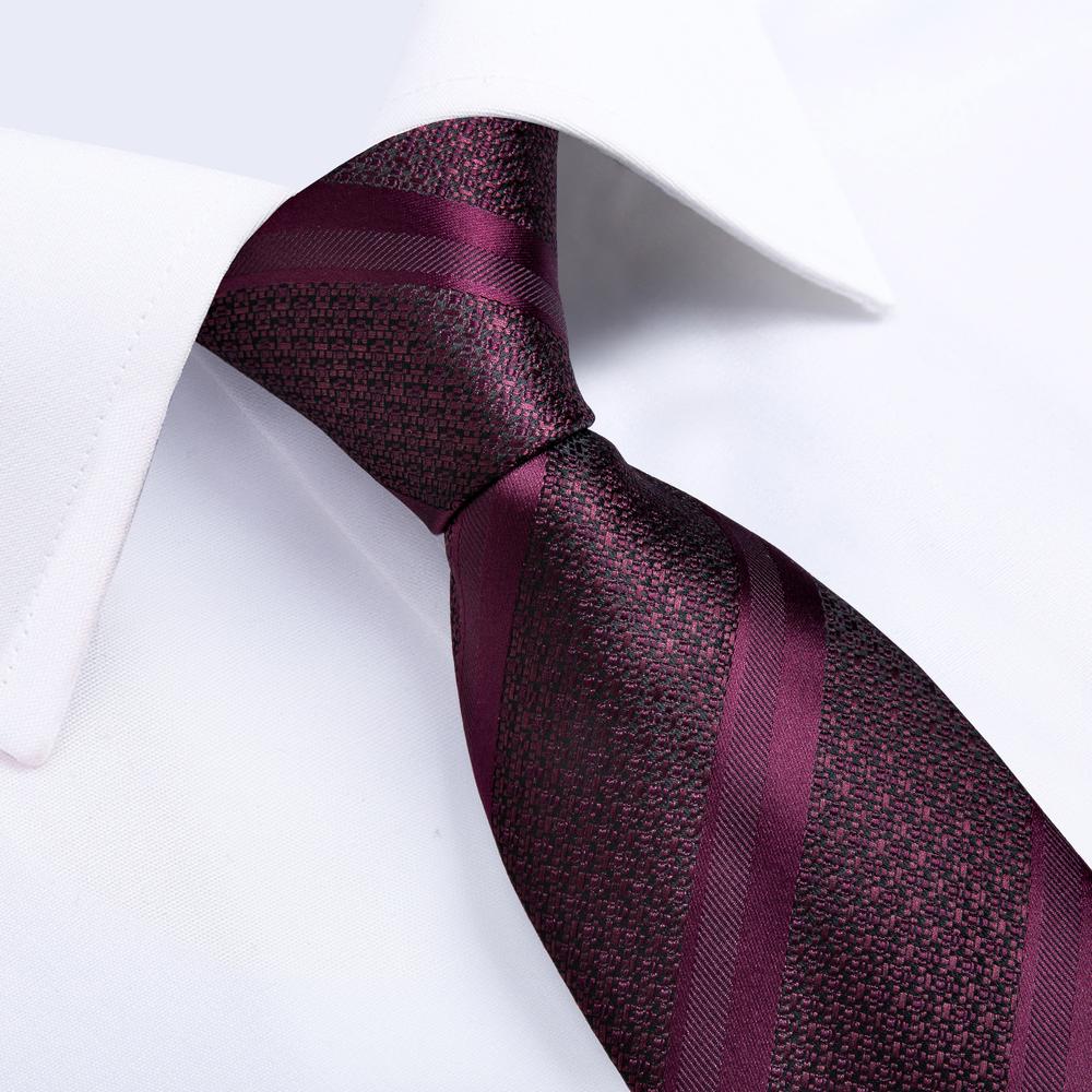 GentCrest Burgundy Striped Tie Hanky Cufflinks Set - Image 4