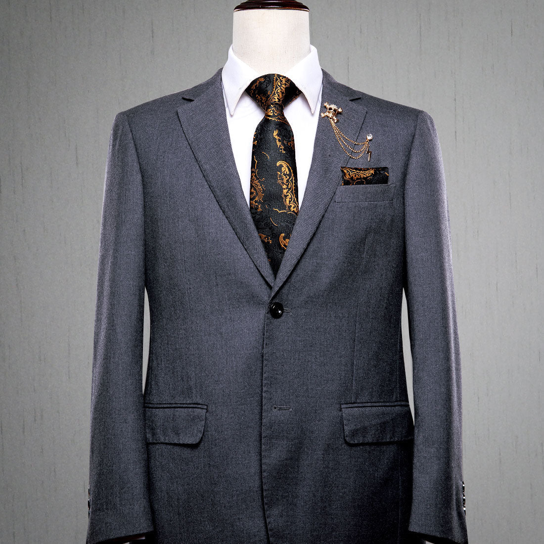 GentCrest Black Paisley Tie with Accessories - Image 4