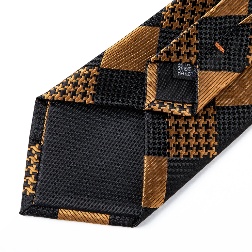 GentCrest Black Plaid Tie Hanky Cufflinks Set - Image 5
