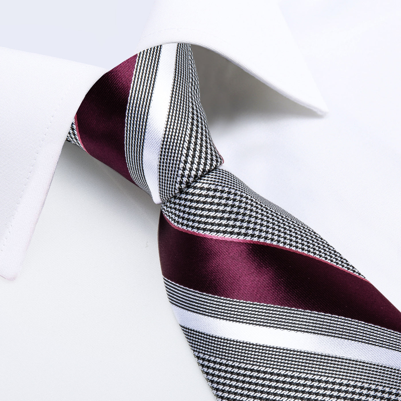 Red Stripes Silk Tie Set - GentCrest - View 2