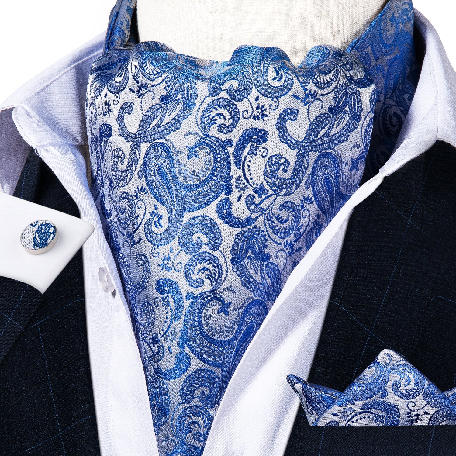 GentCrest Blue Paisley Ascot - Image 1