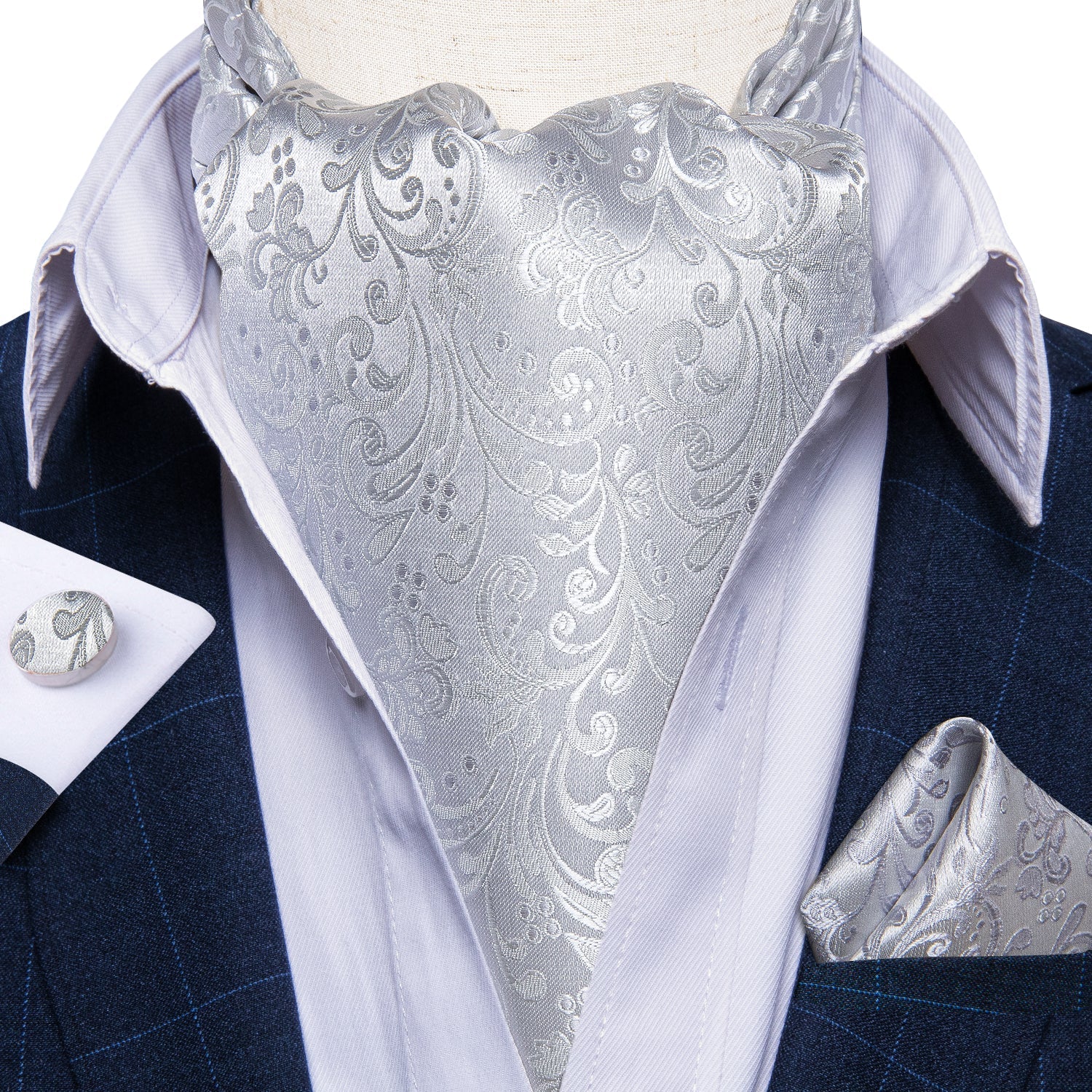 GentCrest Silver Floral Ascot - Image 1