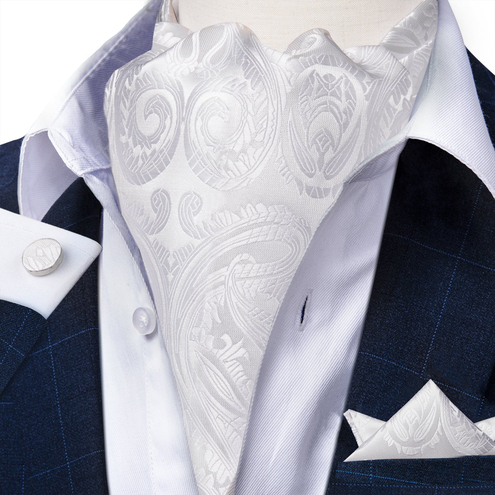 GentCrest White Paisley Ascot - Image 3