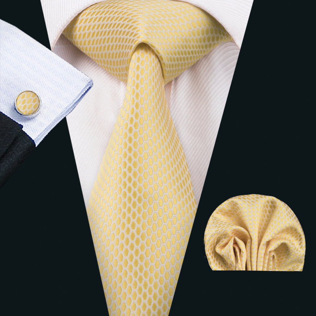GentCrest White Plaid Tie Hanky Cufflinks Set - Image 1