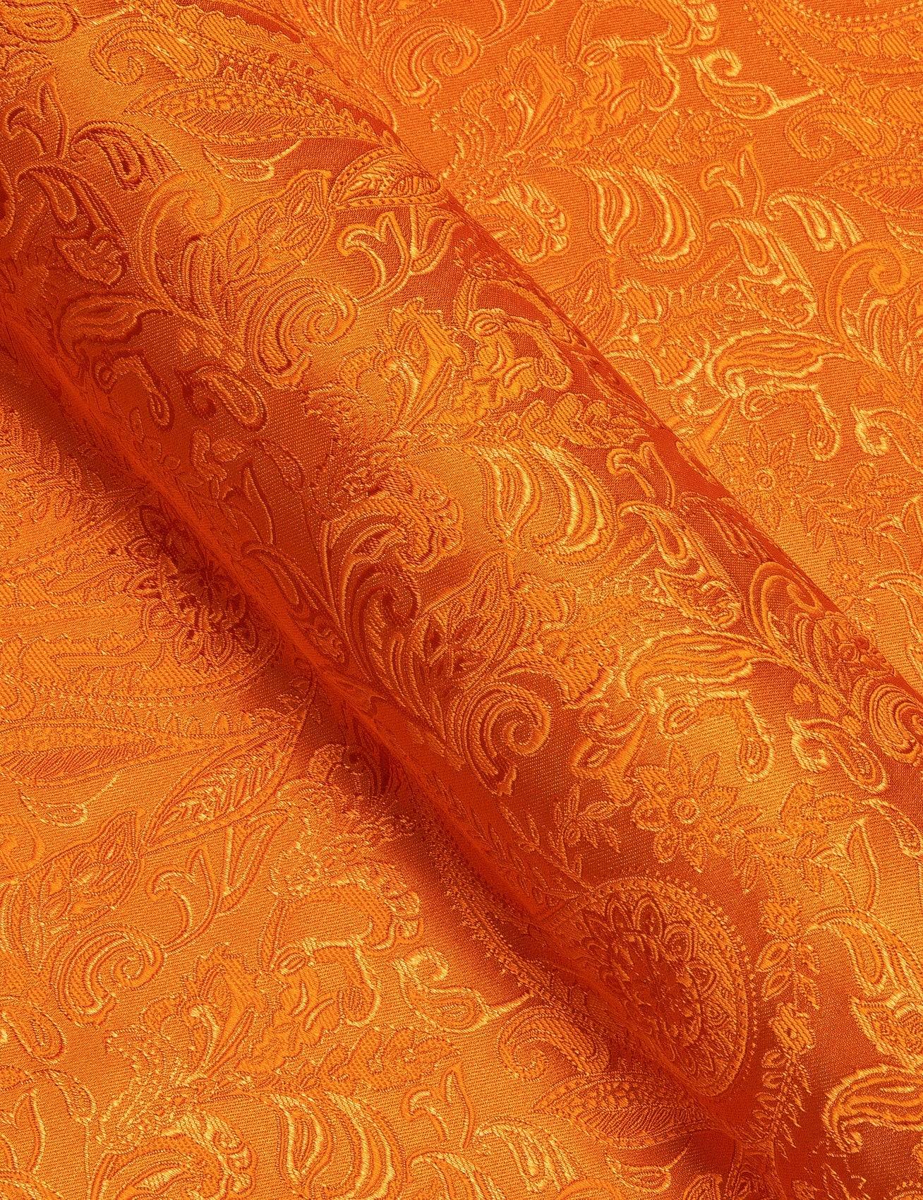 GentCrest Orange Paisley Shirt - Image 4