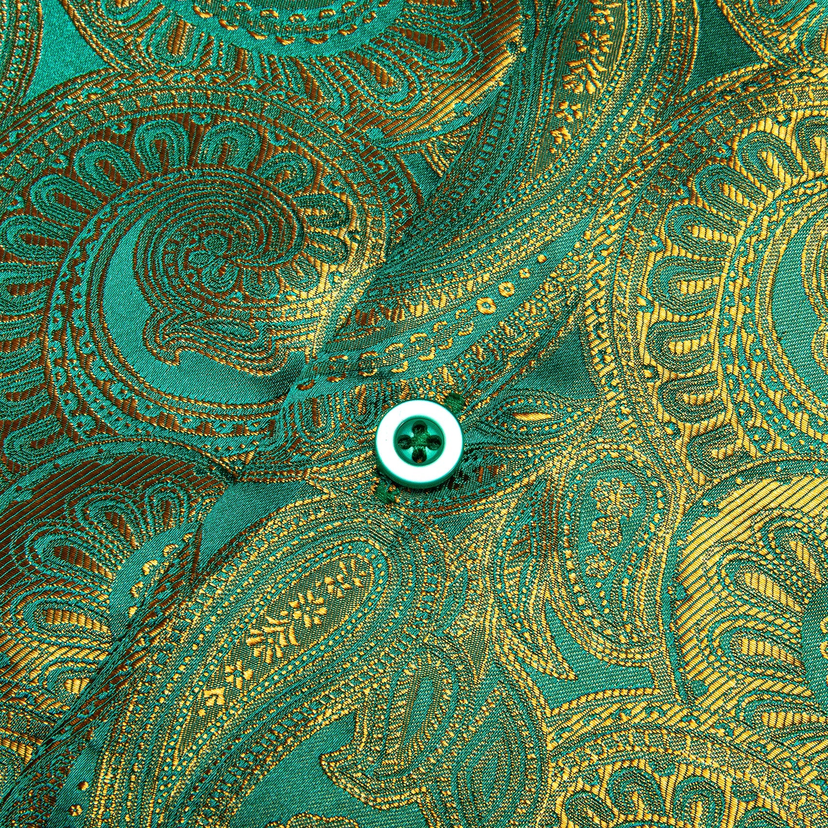 GentCrest Green Paisley Shirt - Image 4