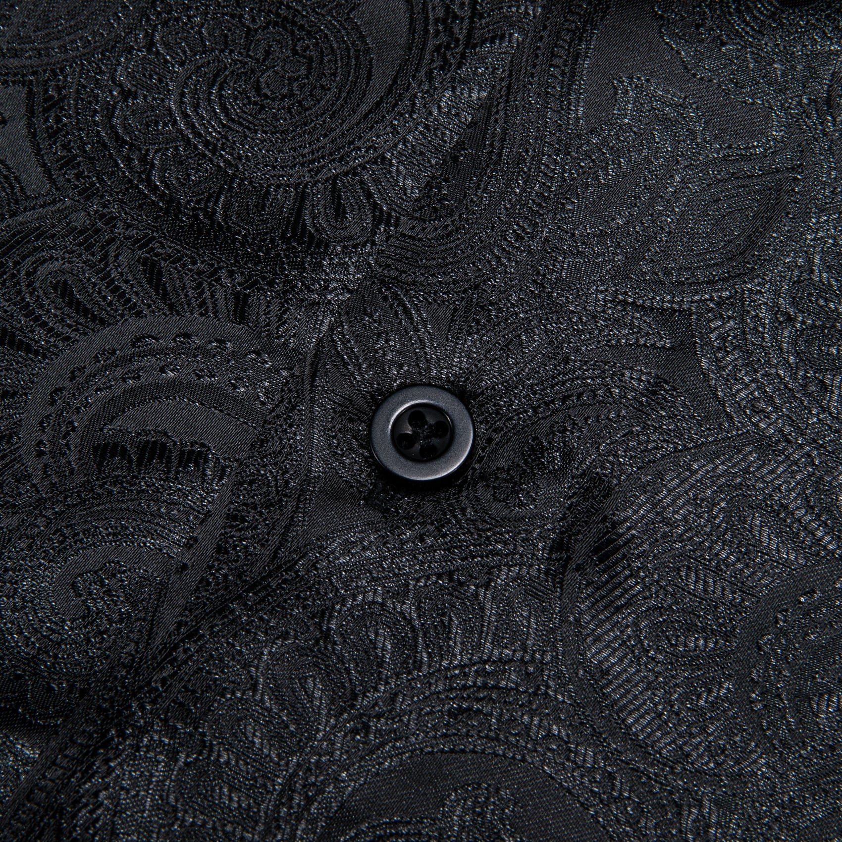 GentCrest Black Paisley Shirt - Image 4