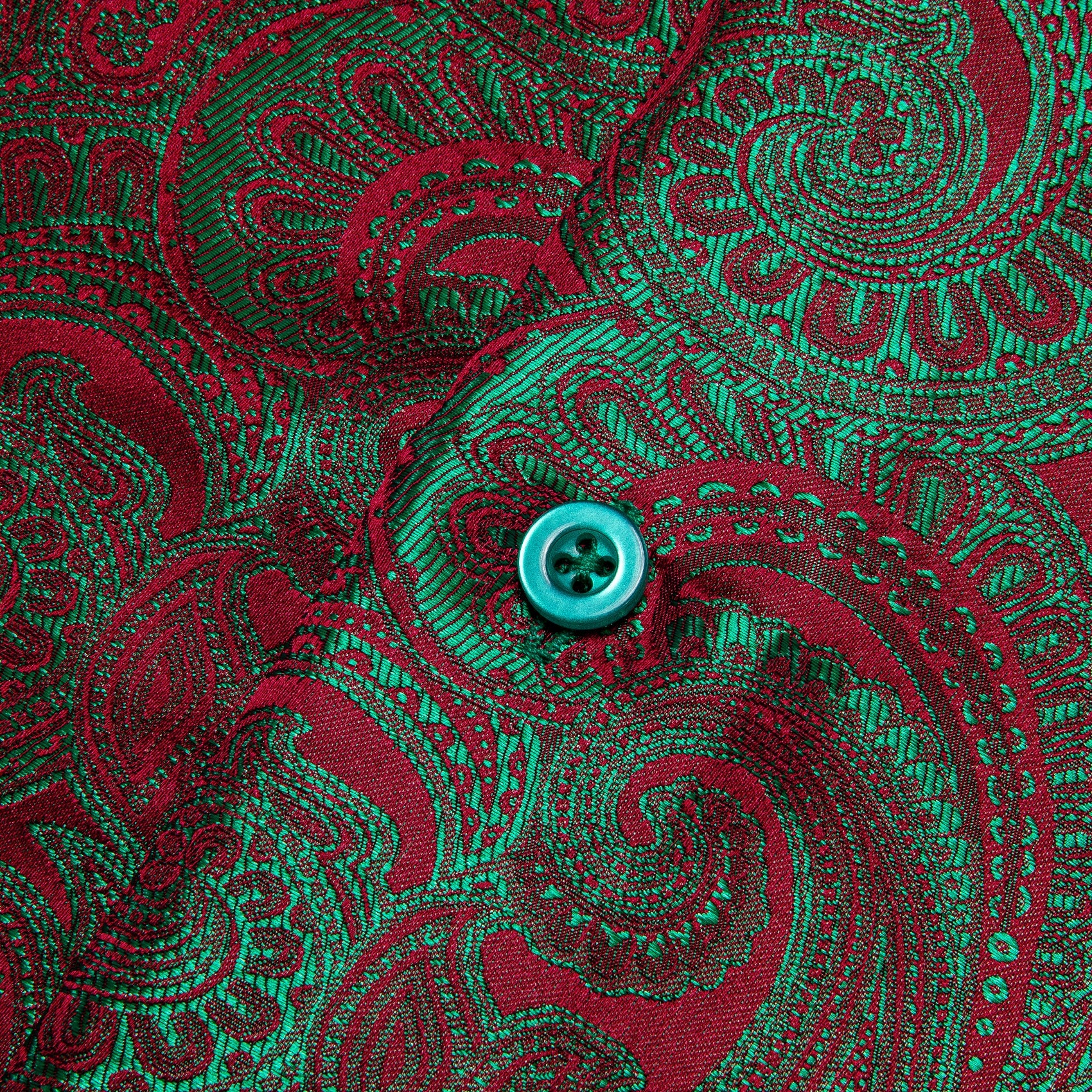 GentCrest Red Paisley Shirt - Image 6