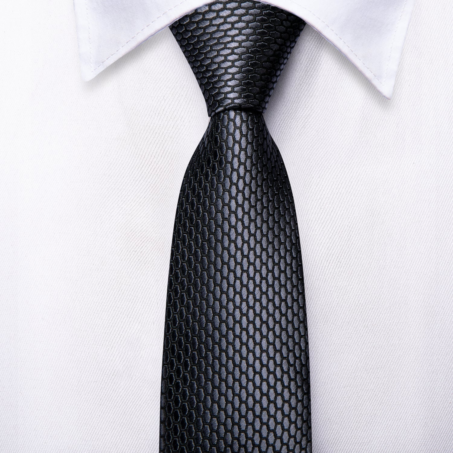 GentCrest Grey Geometric Tie Hanky Cufflinks Set - Image 5