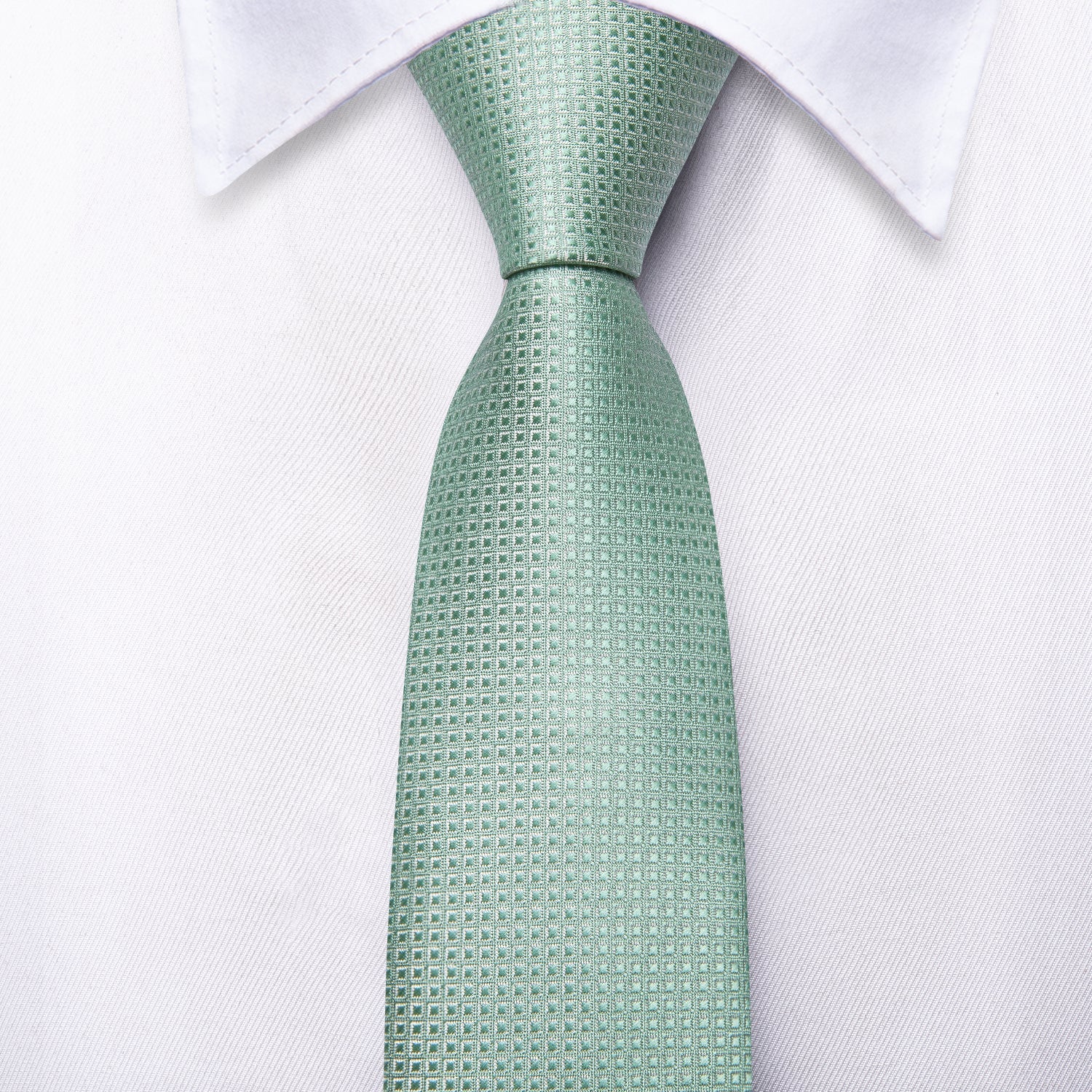 GentCrest Red Plaid Tie Hanky Cufflinks Set - Image 3