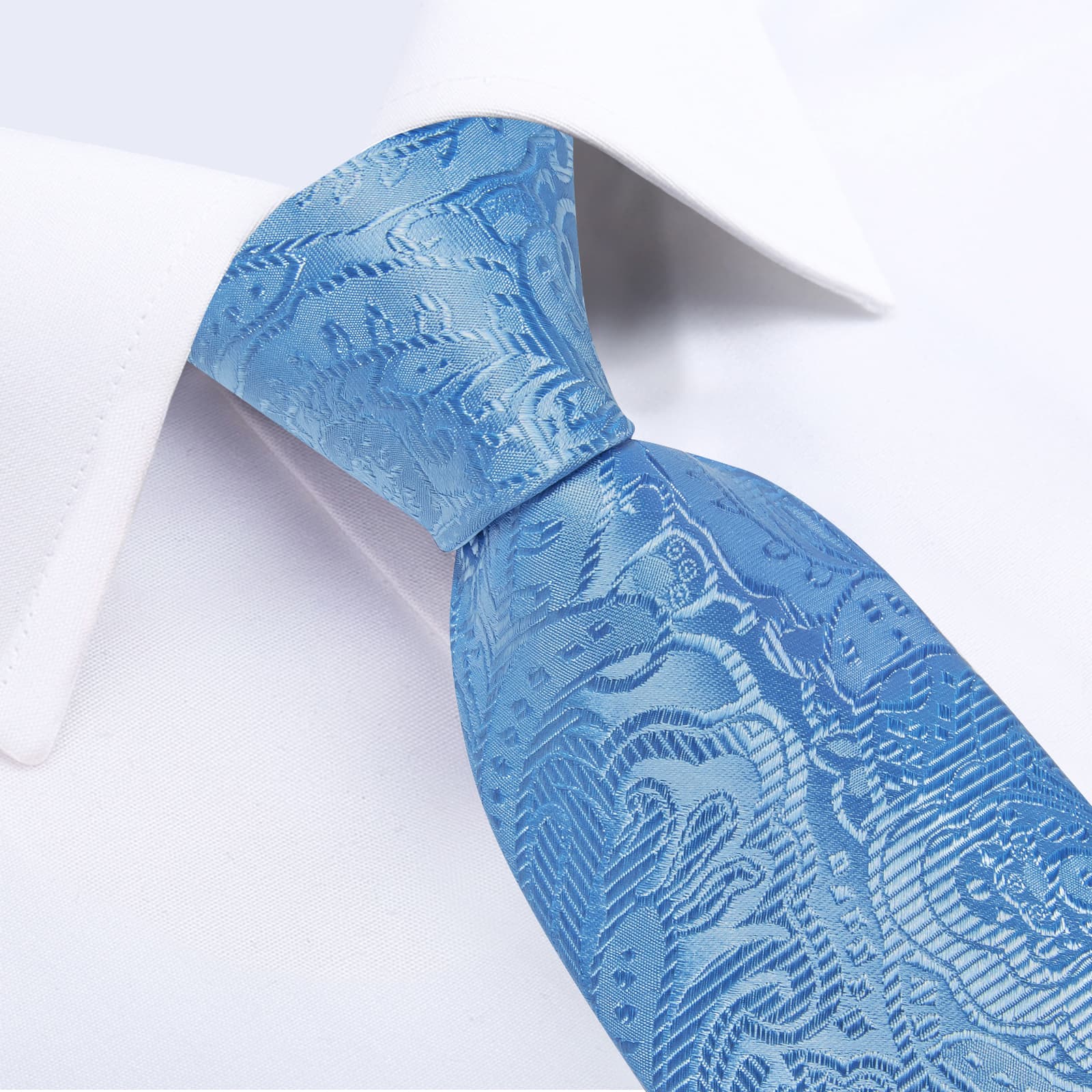 GentCrest Blue Paisley Tie Hanky Cufflinks Set - Image 3