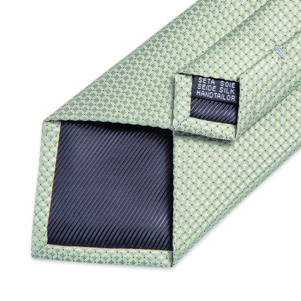 GentCrest Red Geometric Tie Hanky Cufflinks Set - Image 8
