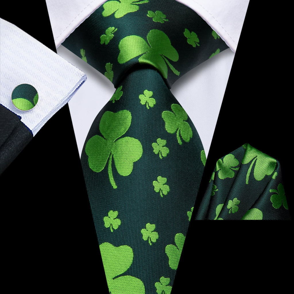 GentCrest Green Novelty Tie Hanky Cufflinks Set - Image 1