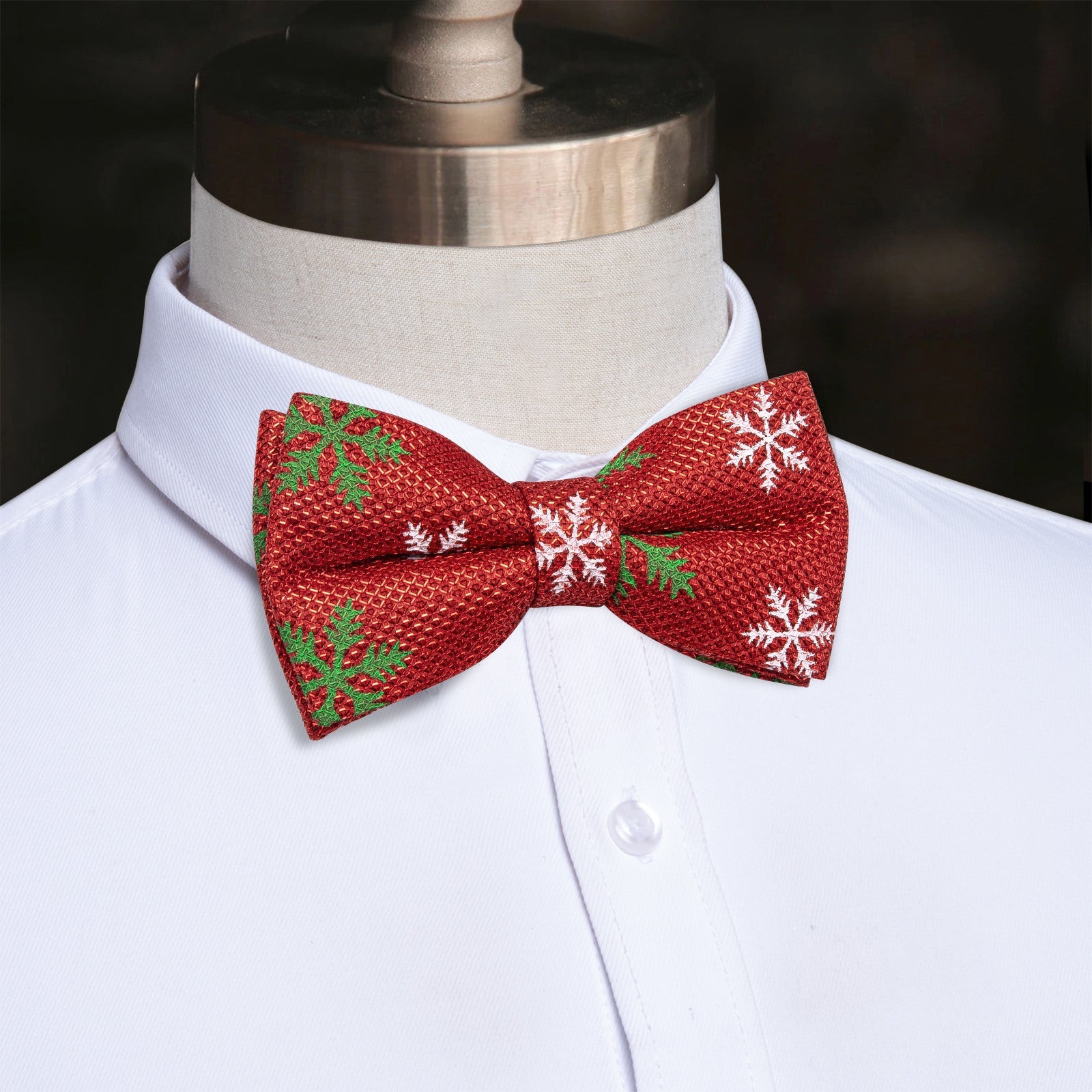 GentCrest Red Novelty Bowtie Set - Image 1