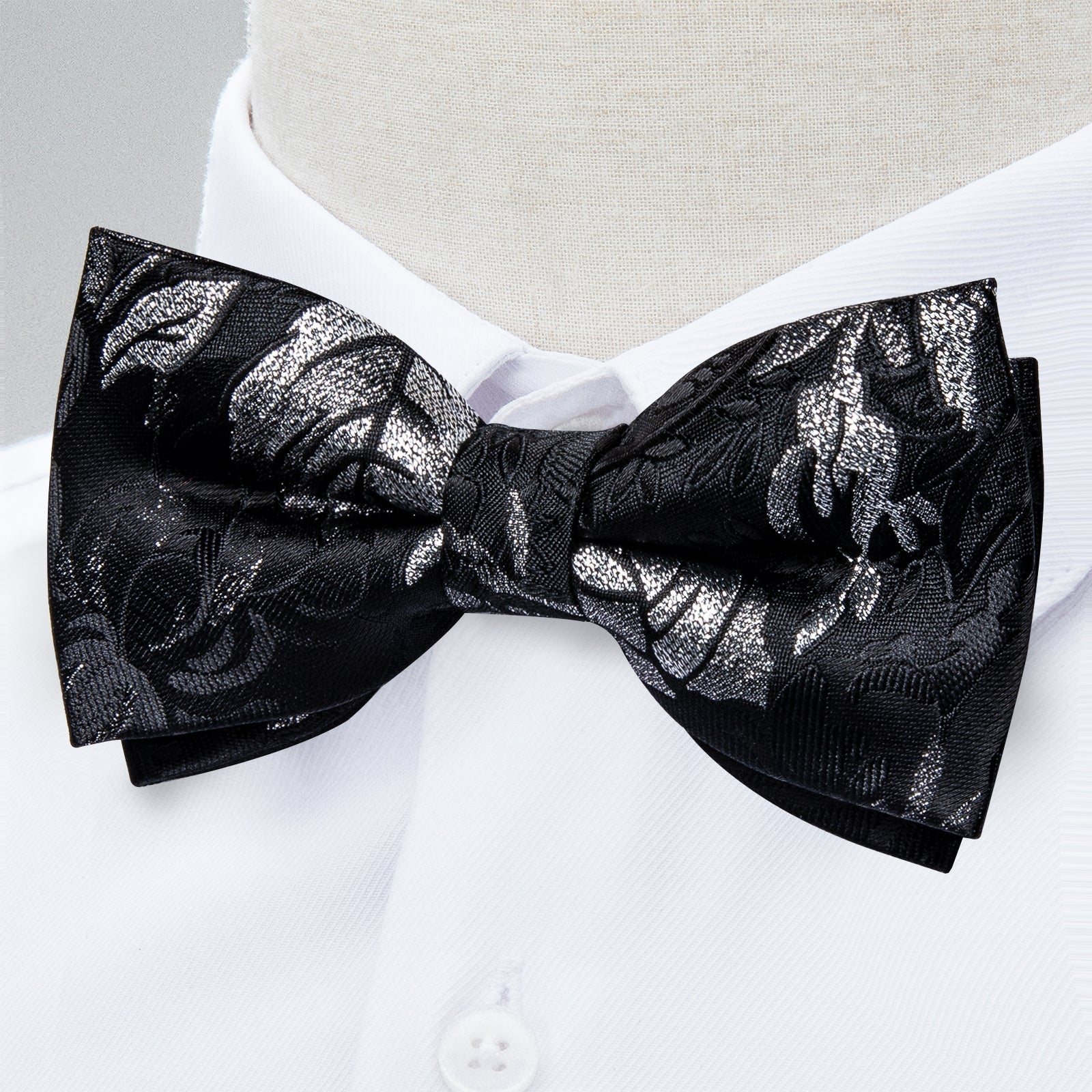 GentCrest Black Floral Bowtie Set - Image 4