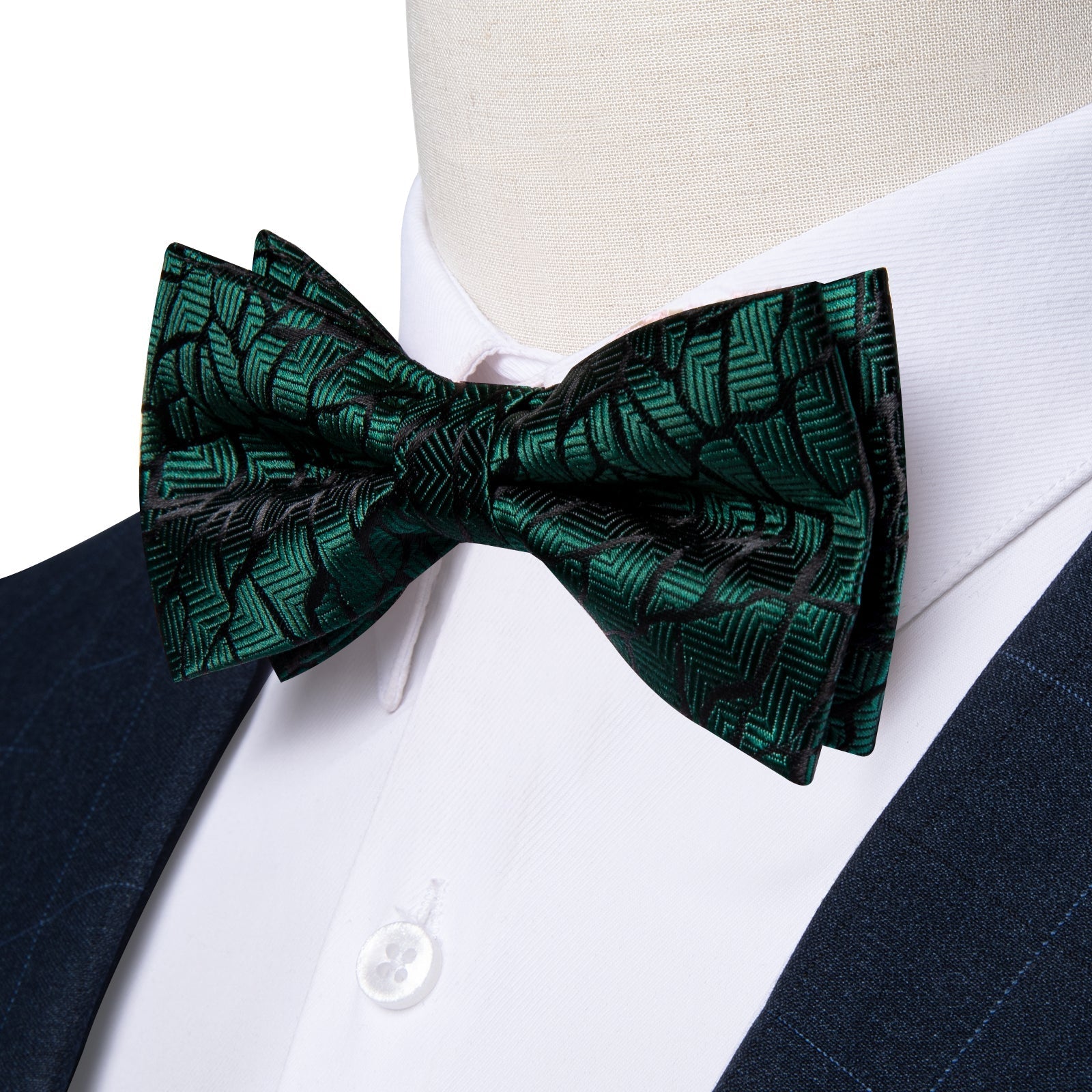 GentCrest Black Striped Bowtie Set - Image 3