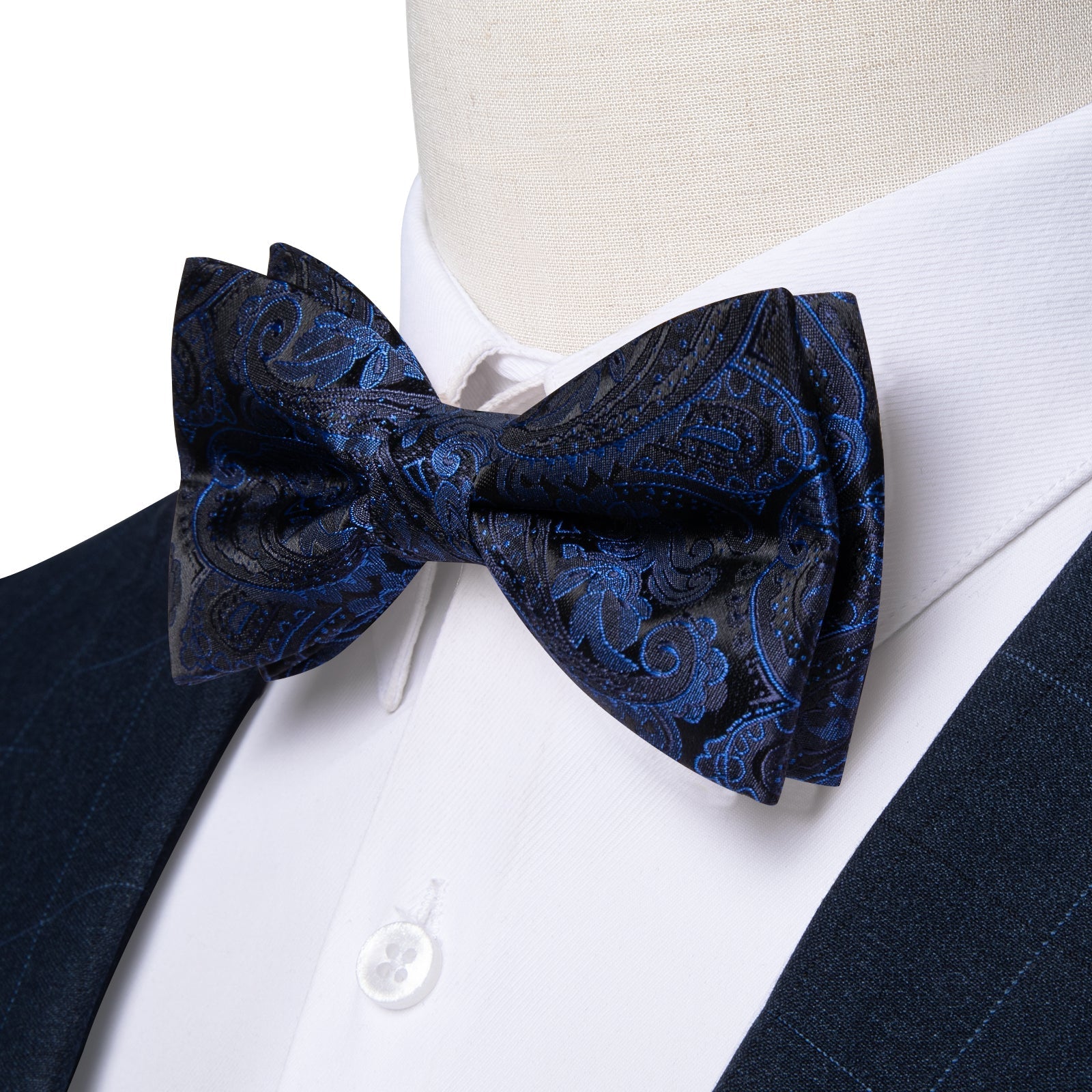 GentCrest Blue Paisley Bowtie Set - Image 3