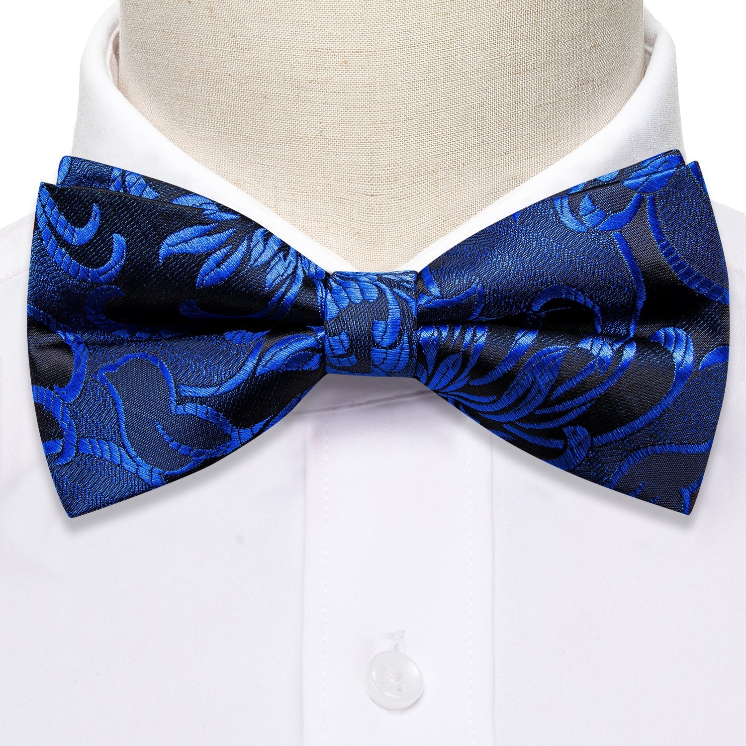 GentCrest Black Floral Bowtie Set - Image 3