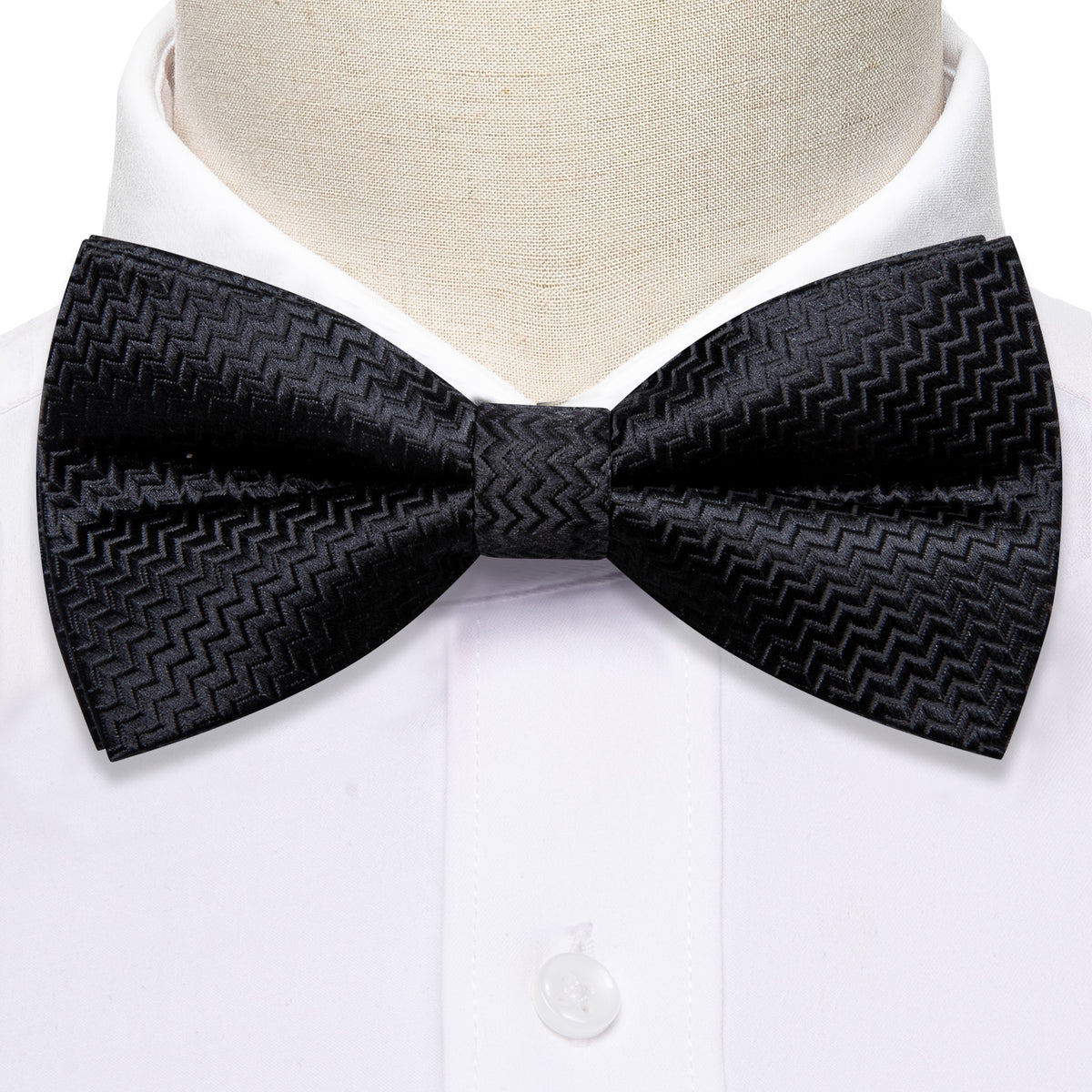 Black Curve Bow Tie Set - GentCrest