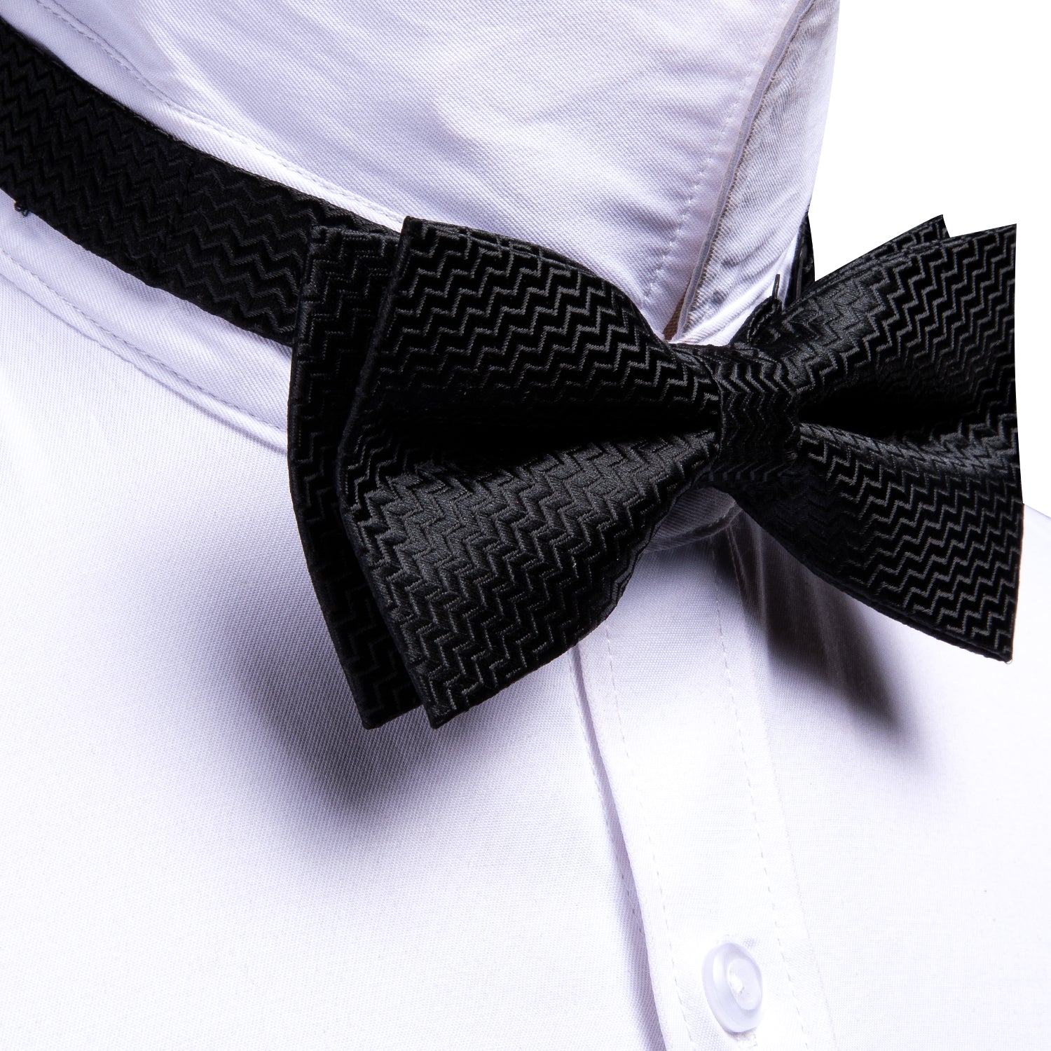 GentCrest Black Textured Bowtie Set - Image 4