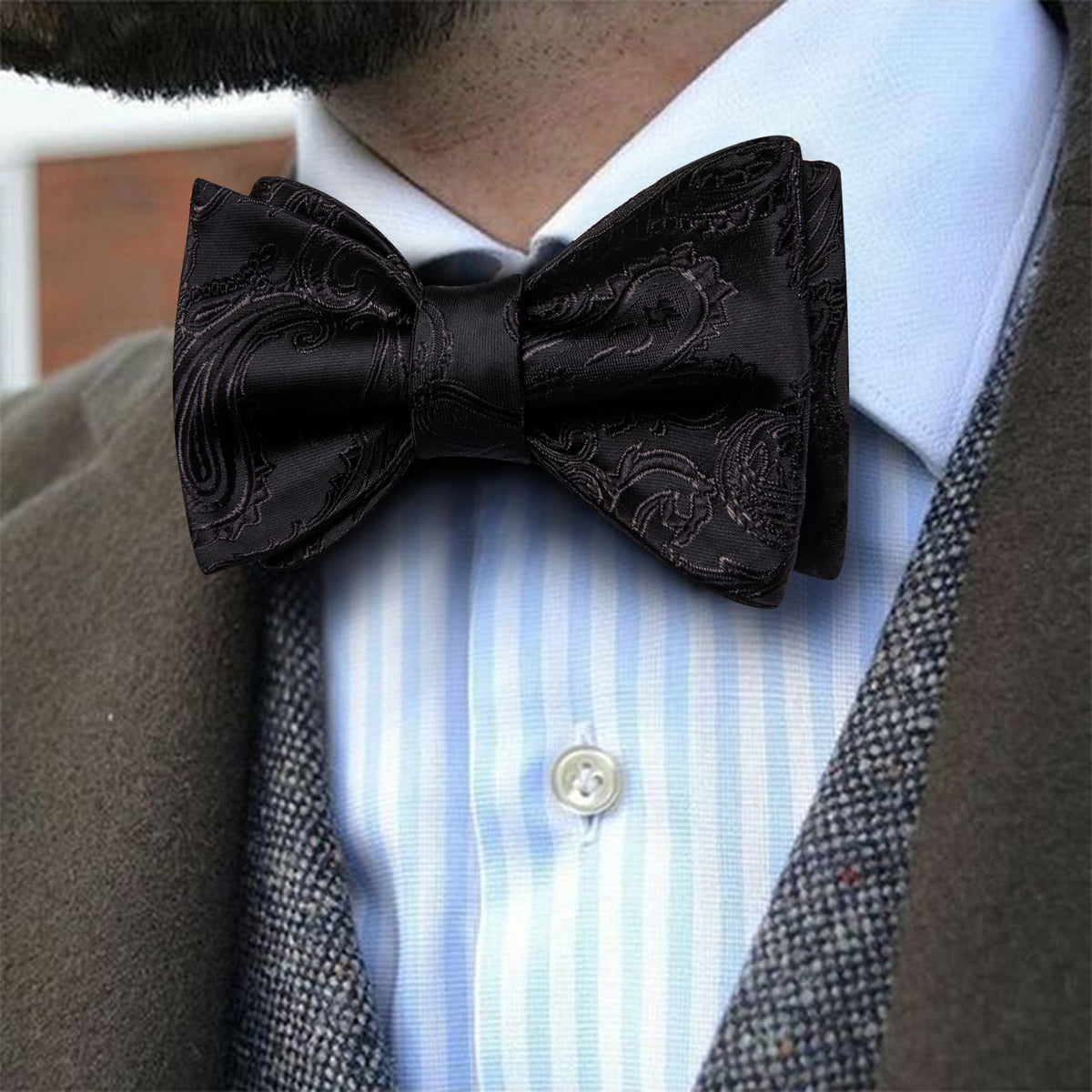Black Paisley Jacquard Bow Tie Set - GentCrest - View 4