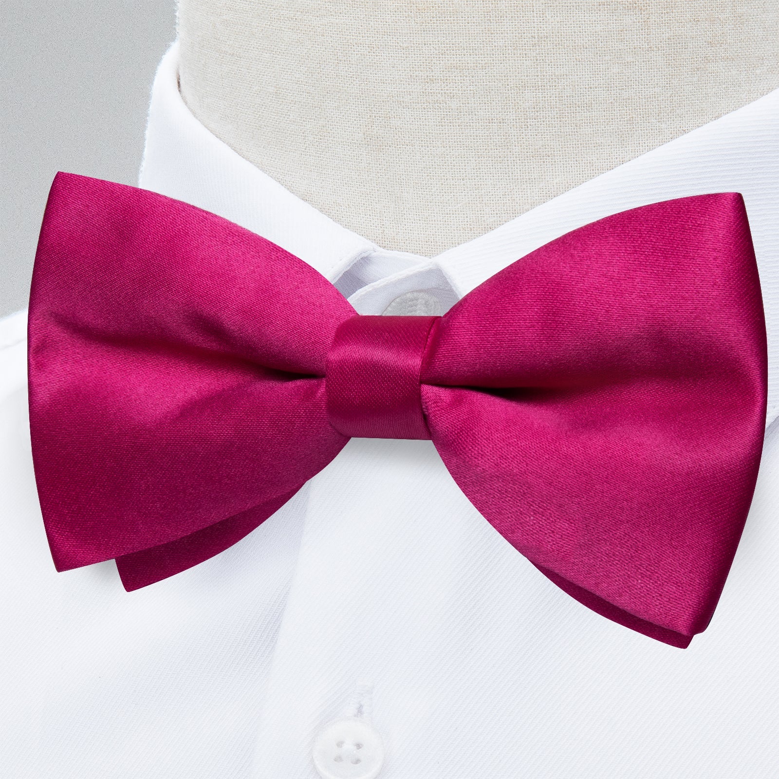 GentCrest Red Solid Bowtie Set - Image 4