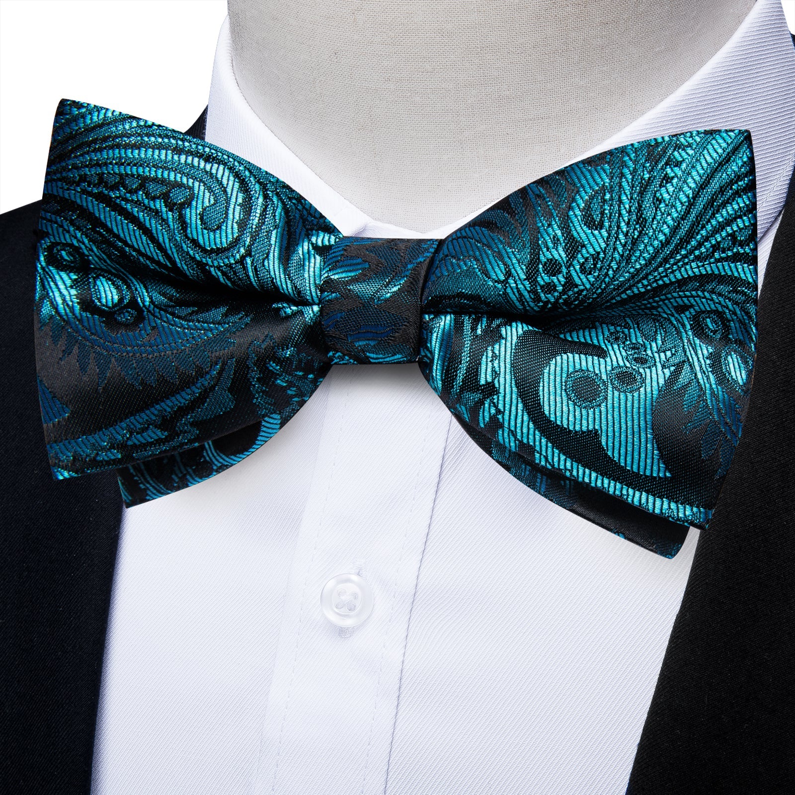 GentCrest Blue Paisley Bowtie Set - Image 3