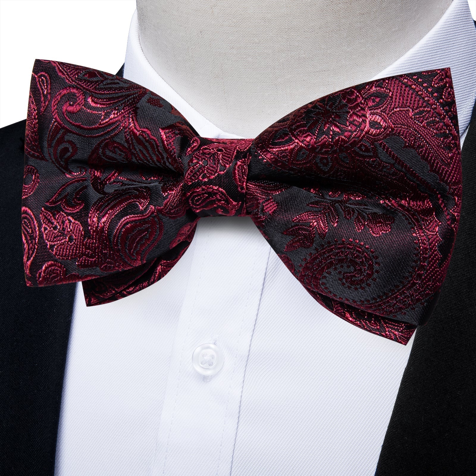 GentCrest Black Paisley Bowtie Set - Image 1