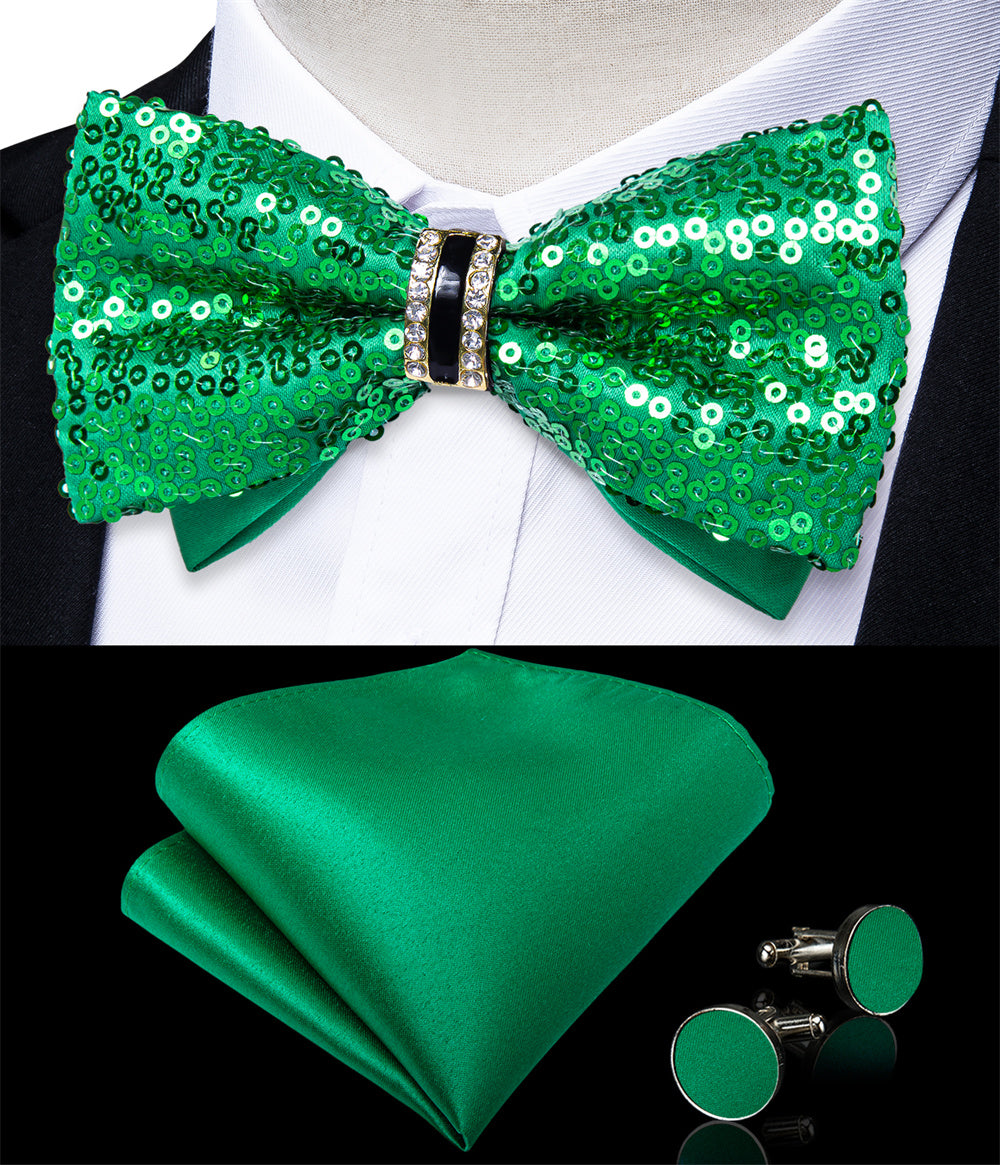 GentCrest Green Novelty Bowtie Set - Image 3