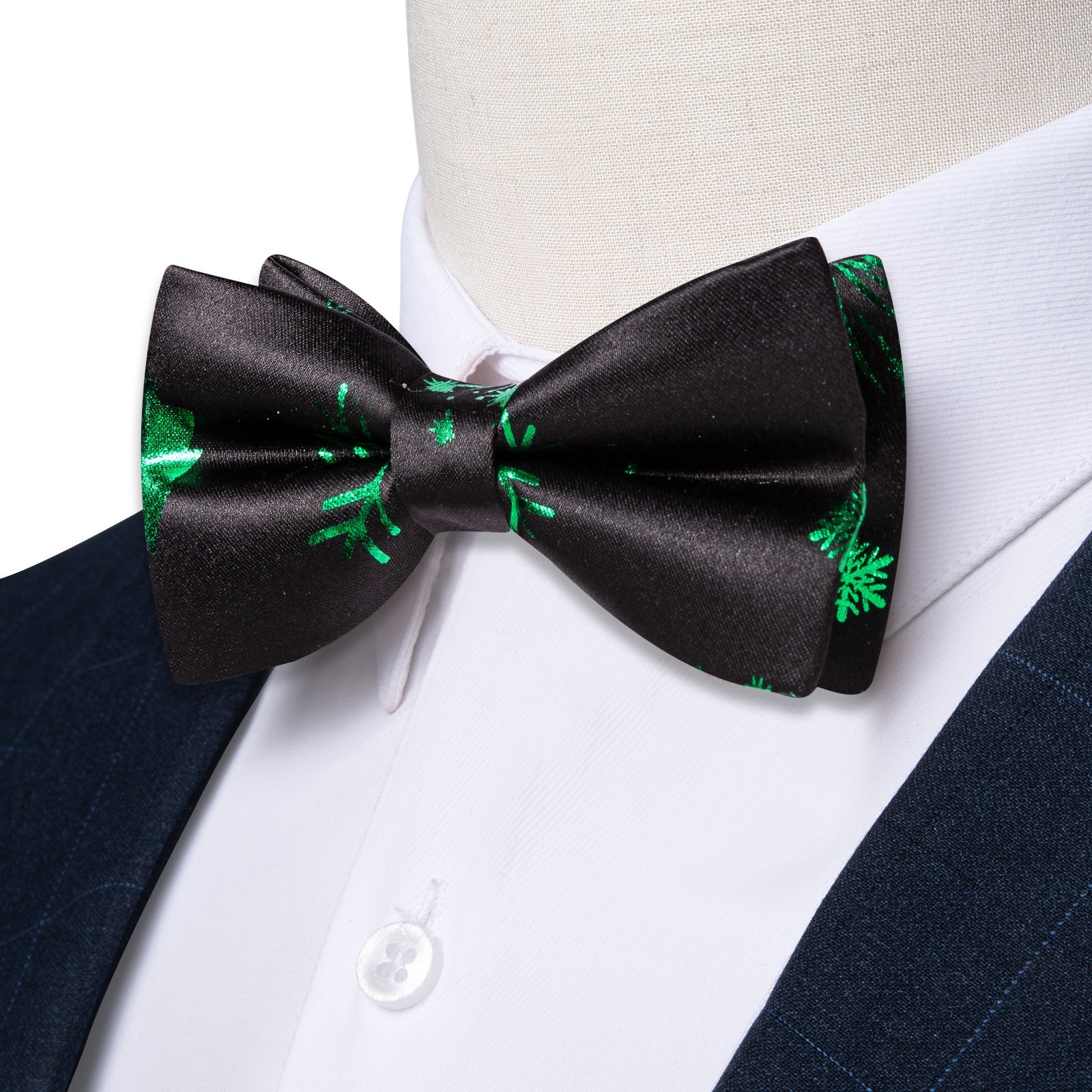 GentCrest Black Novelty Bowtie Set - Image 4