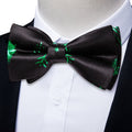 GentCrest Black Novelty Bowtie Set - Image 1