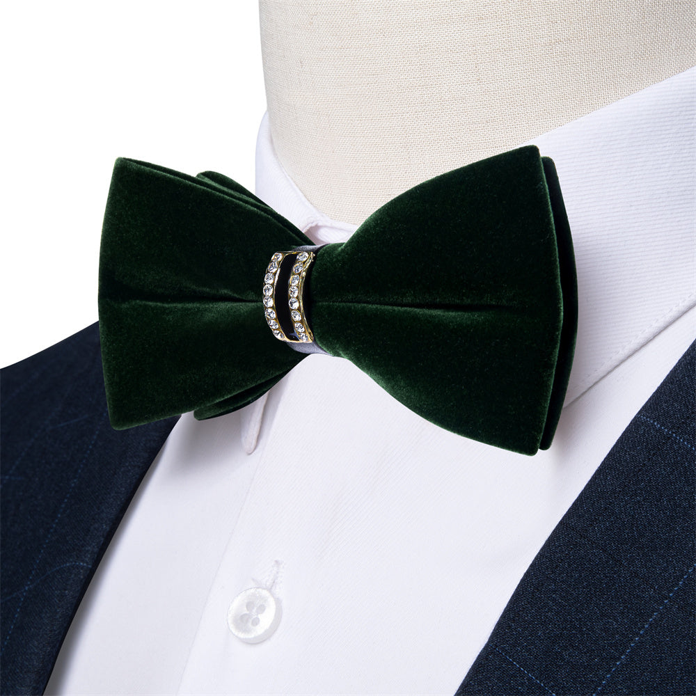 GentCrest Green Solid Bowtie Set - Image 1