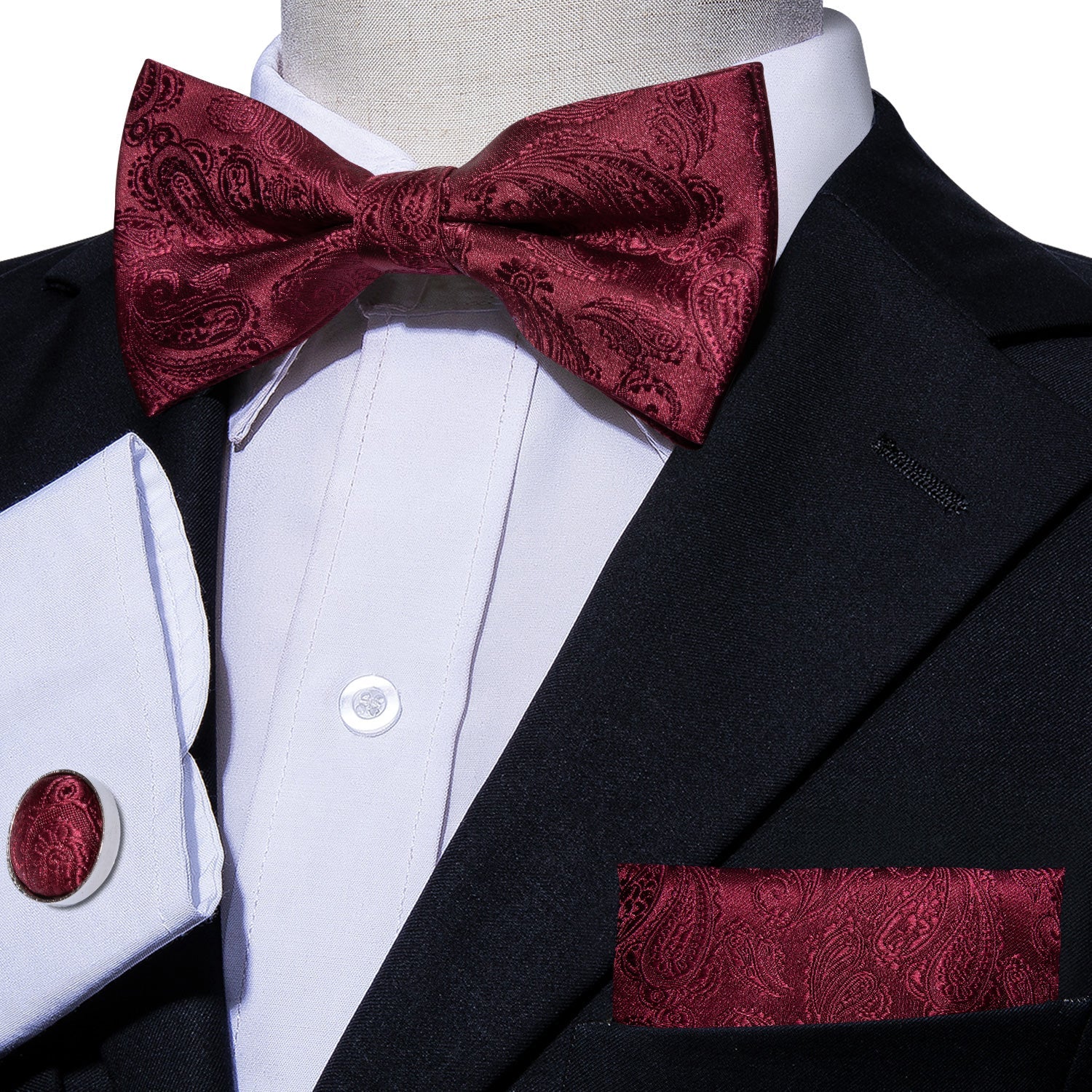 GentCrest Red Paisley Bowtie Set - Image 1