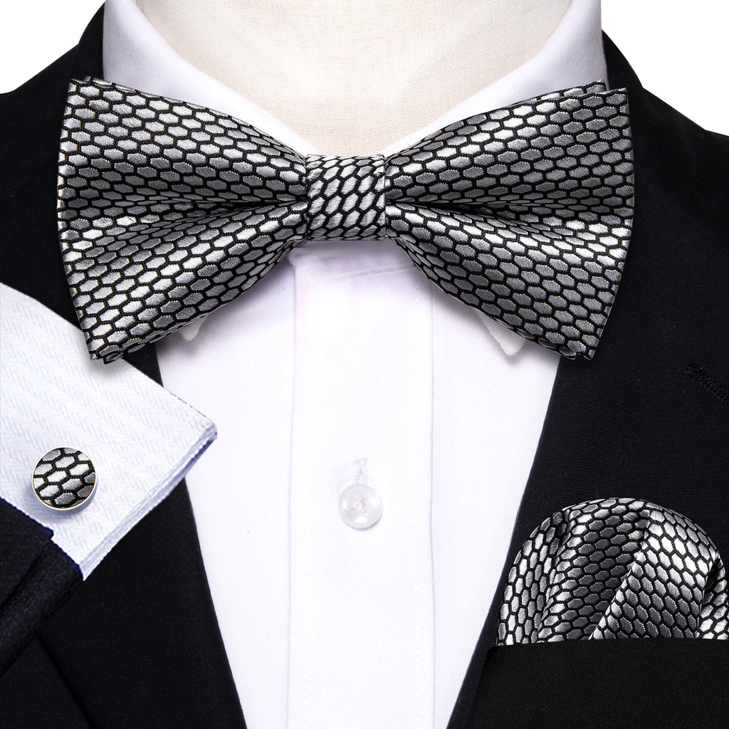 Gray Geometry Bow Tie Set - GentCrest
