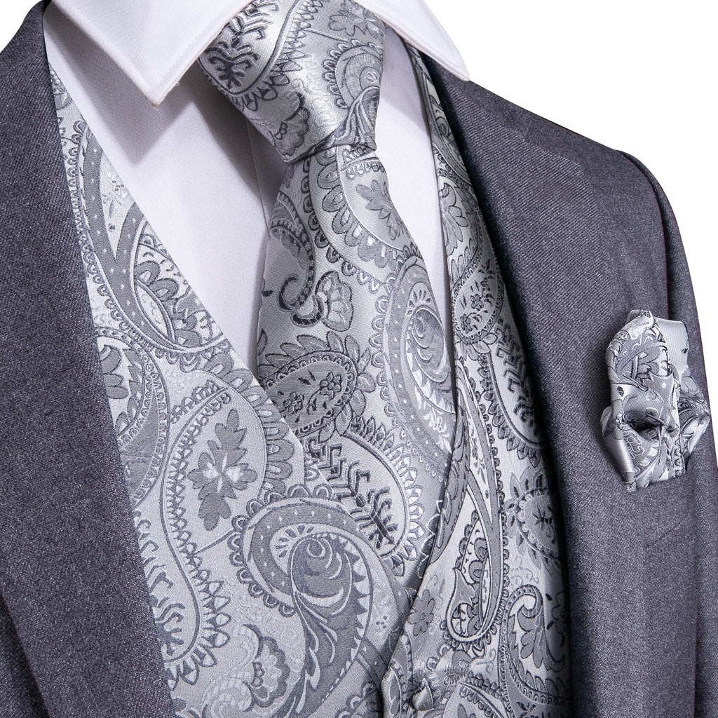 GentCrest Silver Paisley Vest Set - Image 1
