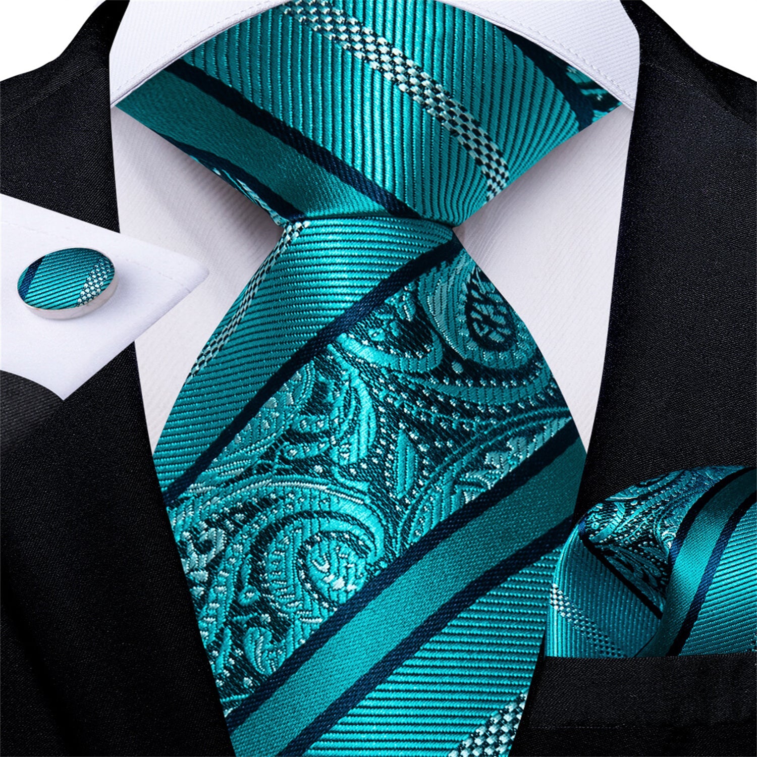 GentCrest Blue Paisley Tie Hanky Cufflinks Set - Image 1