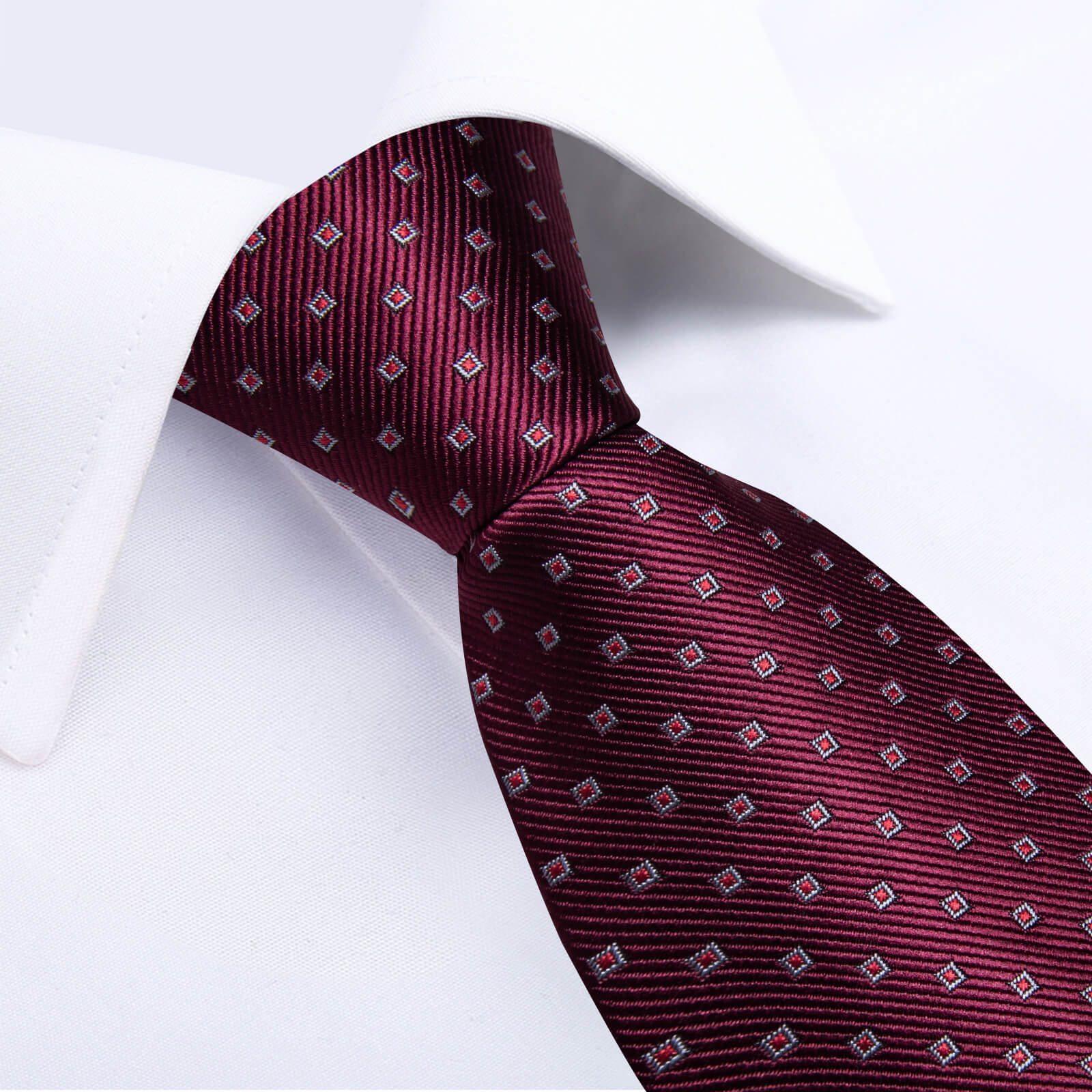 GentCrest Red Plaid Tie Hanky Cufflinks Set - Image 2