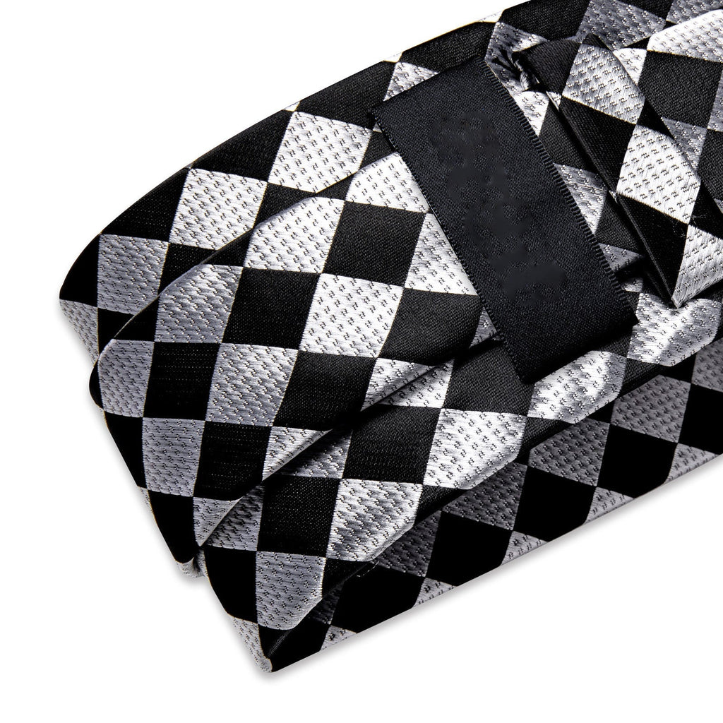 GentCrest Black Plaid Tie Hanky Cufflinks Set - Image 7