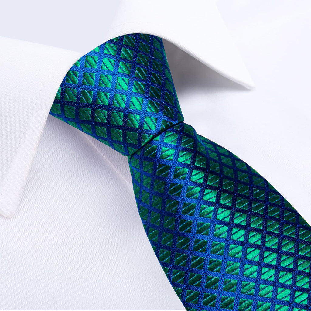 GentCrest Blue Plaid Tie Hanky Cufflinks Set - Image 3