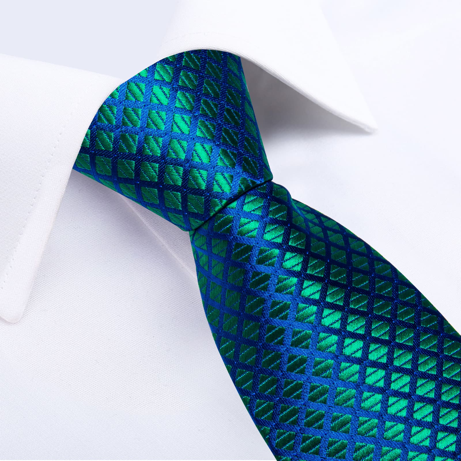 GentCrest Blue Plaid Tie Hanky Cufflinks Set - Image 3