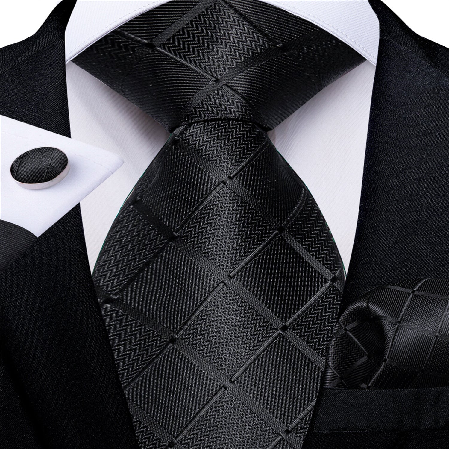 GentCrest Black Plaid Tie Hanky Cufflinks Set - Image 1