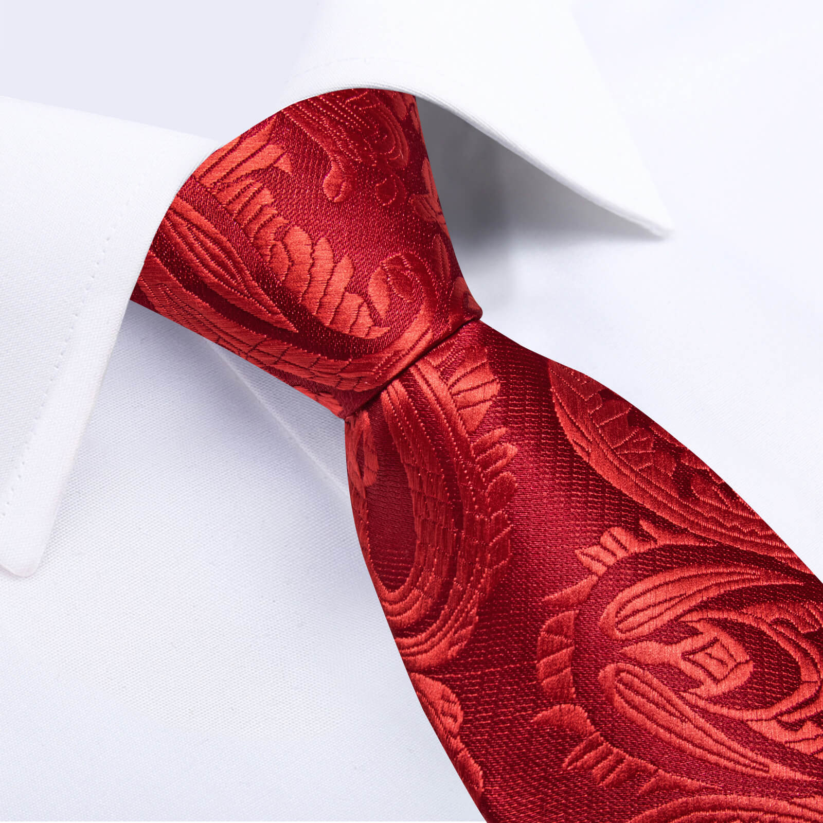 GentCrest Red Paisley Tie Hanky Cufflinks Set - Image 2