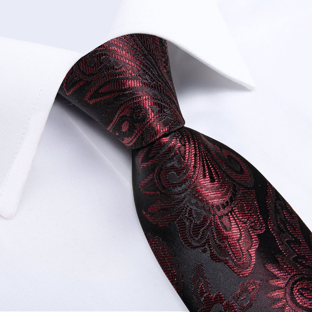 GentCrest Black Paisley Tie Hanky Cufflinks Set - Image 4