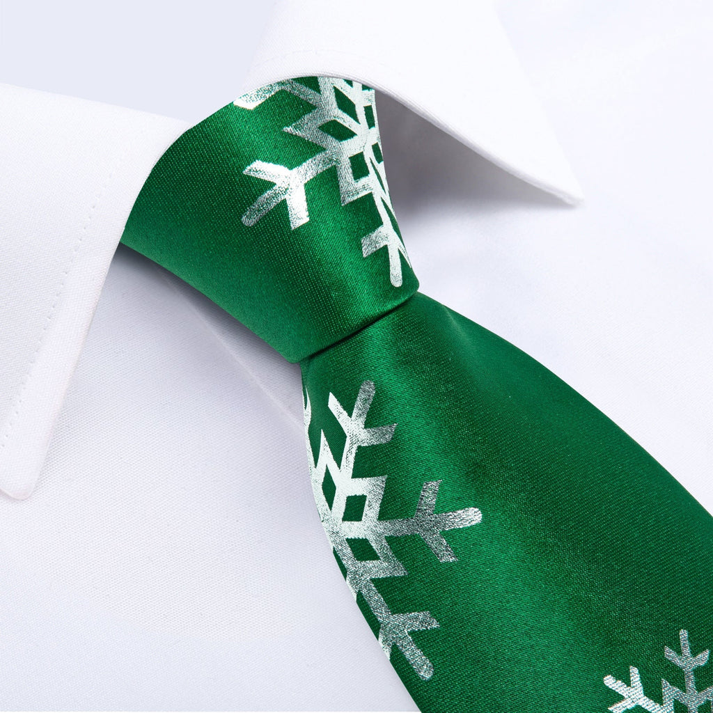 GentCrest Green Novelty Tie Hanky Cufflinks Set - Image 3