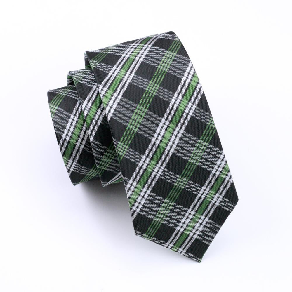 GentCrest Black Plaid Tie Hanky Cufflinks Set - Image 4